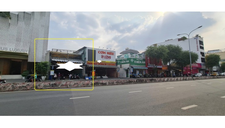 HIẾM- Cho thuê nhà mặt tiền Lê TrọngTấn 400m2 -ĐỐI DIỆN ĐH Công Thương